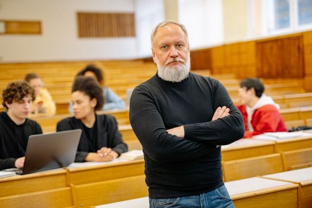 About RiaFin Education